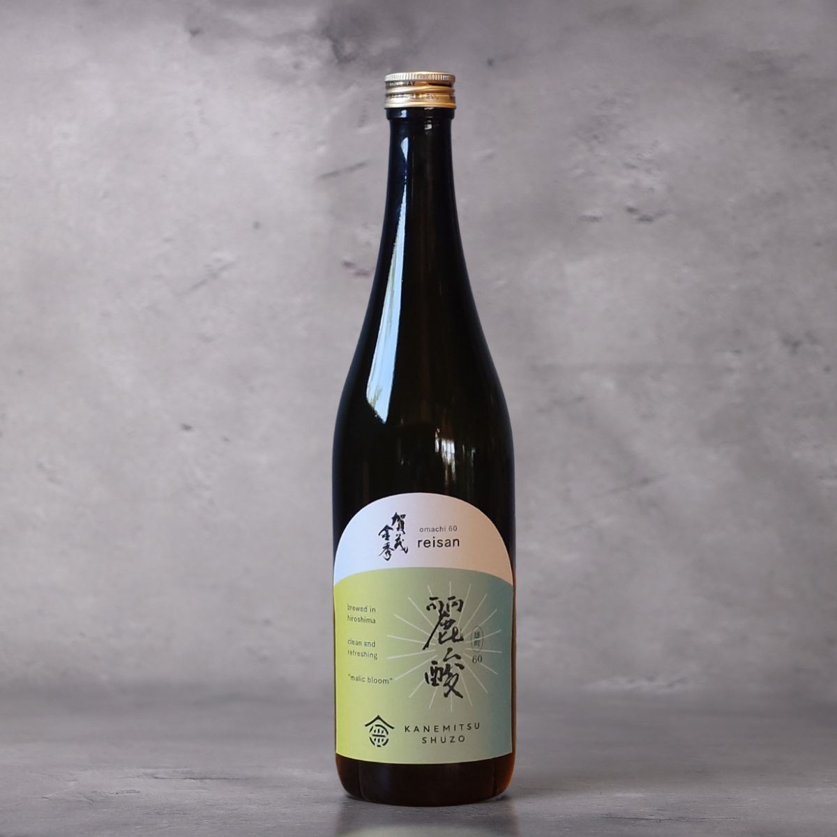 木桶で生まれたリンゴさん 720ml《賀茂金秀》