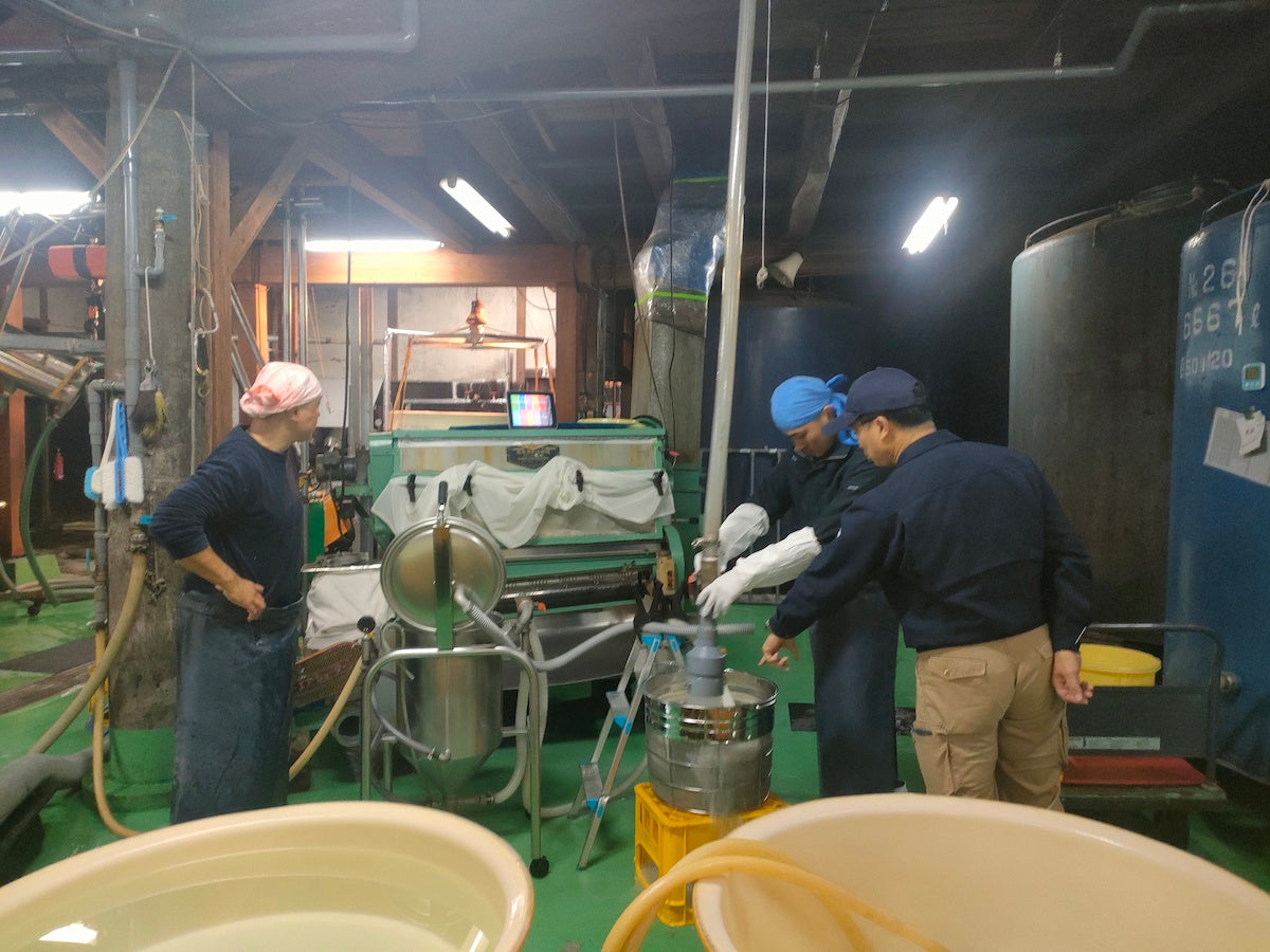 三井の寿 バトナージュ 純米吟醸 生 1800ml