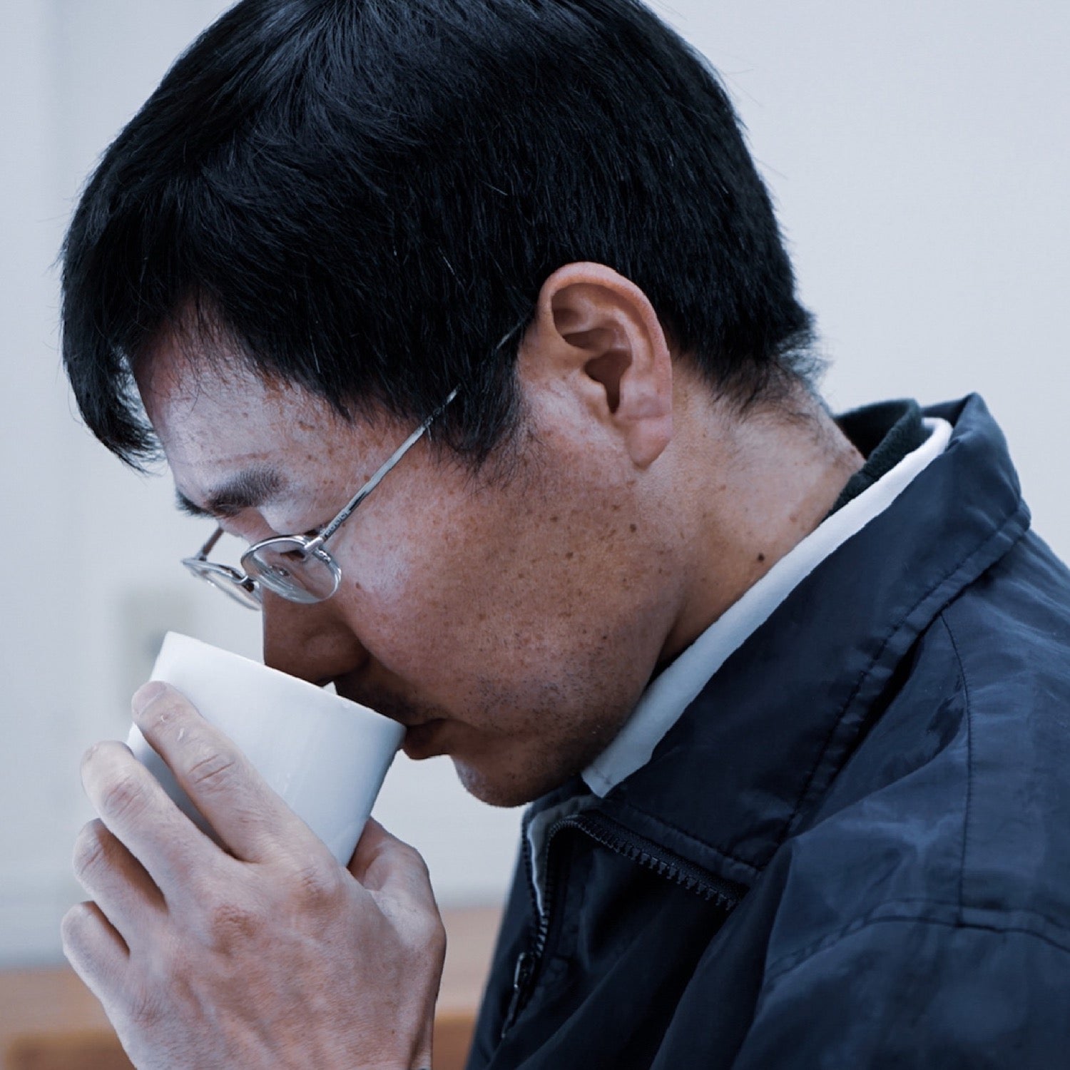 古銅水滴 鍔 （☆【逸品堂】☆ 唐金 ブロンズ 唐草模様 取っ手