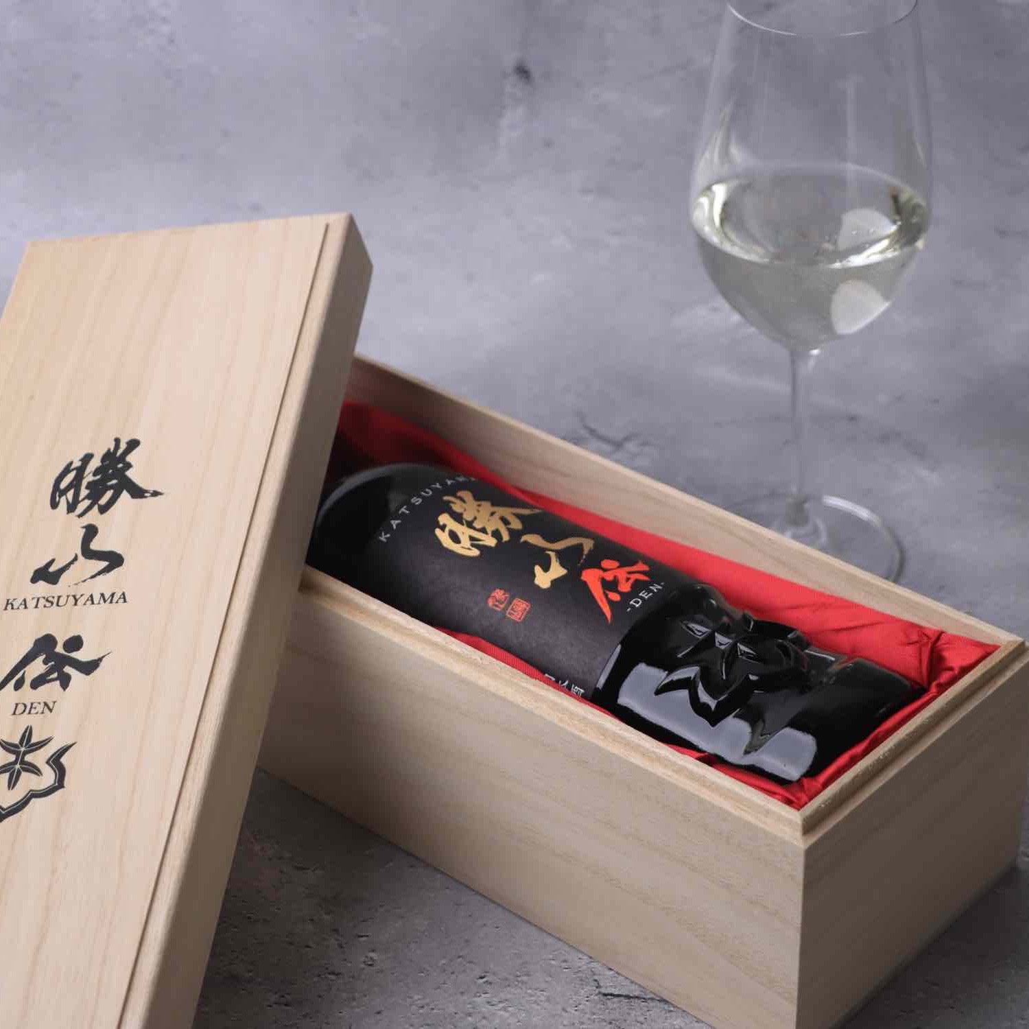 勝山 「伝」 純米大吟醸 720ml | かつやま 「でん」 じゅんまいだい