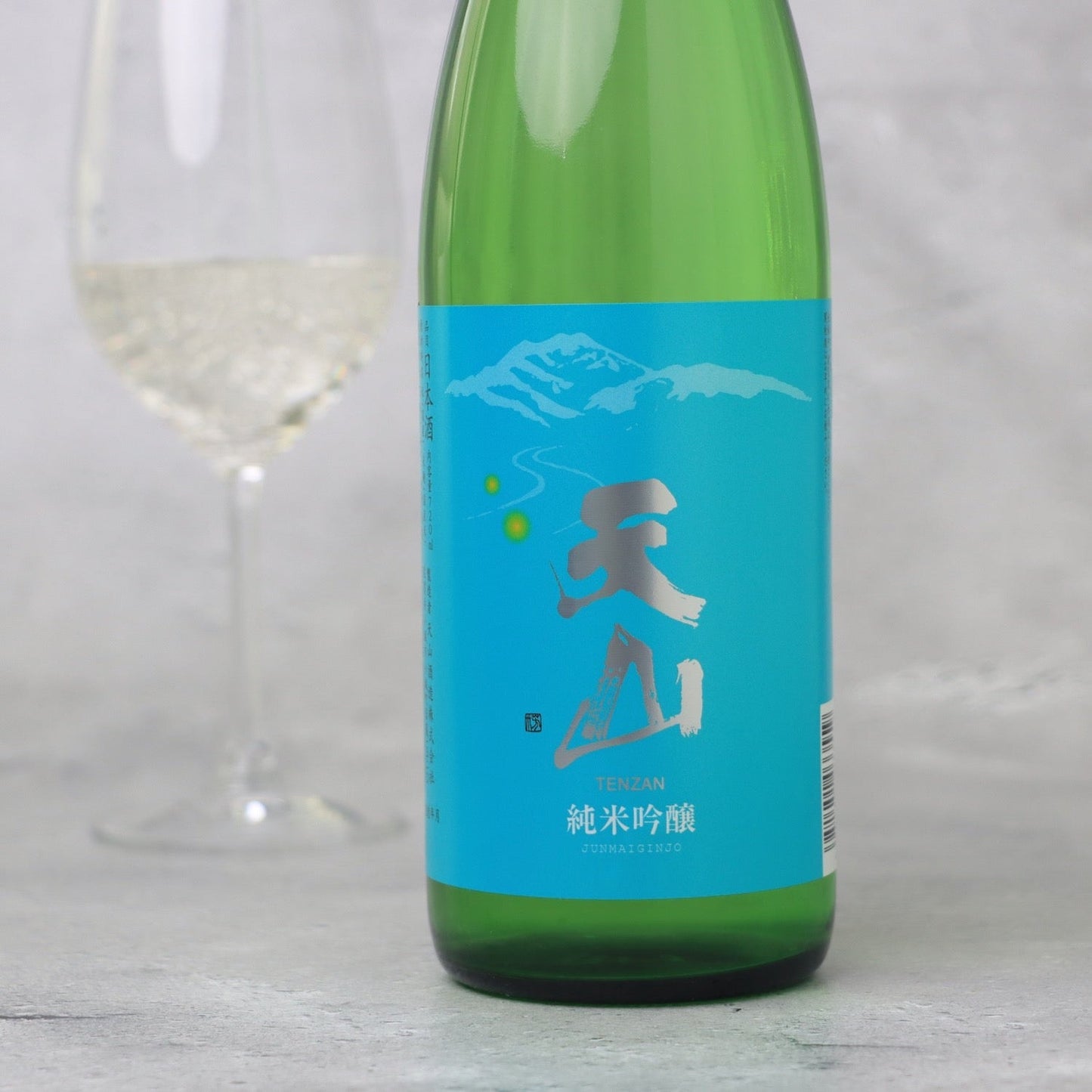 天山 (てんざん) 純米吟醸 1800ml