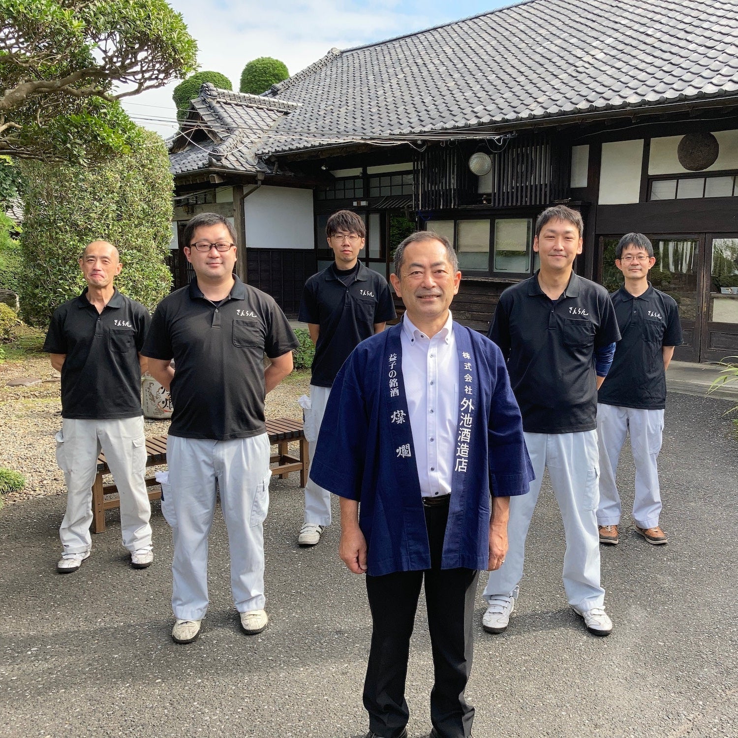 【即決価格】翡翠製獅子持ち香合 宝石 翡翠 K18イエローゴールド ブローチ｜ブランド買取なら「ブランド