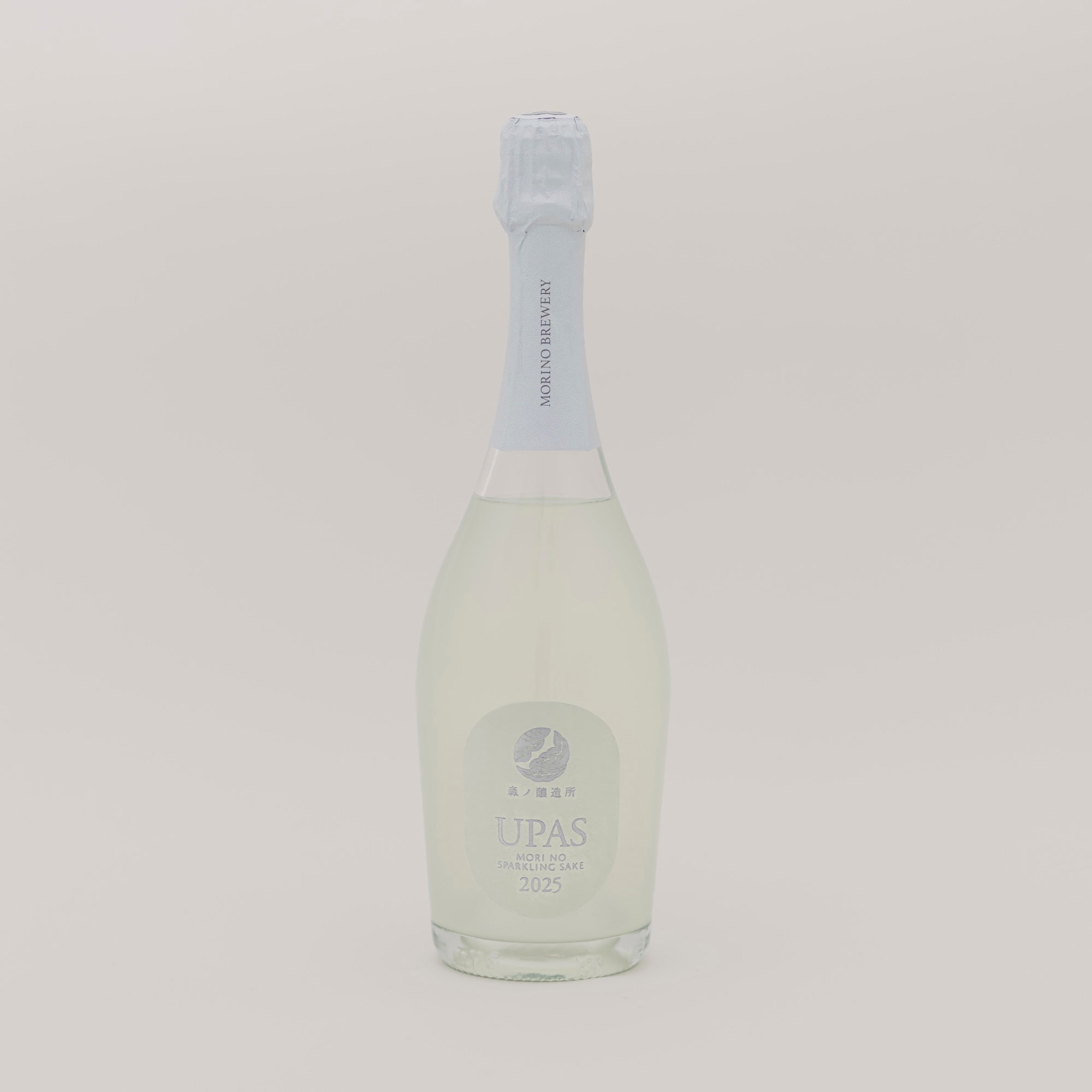 UPAS (ウパシ＝雪) Sparkling Sake 720ml【ギフトボックス入りは10月13