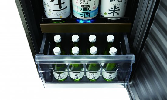 AQUA 日本酒セラー SAKE CABINET 品番：CSR-15H(K)